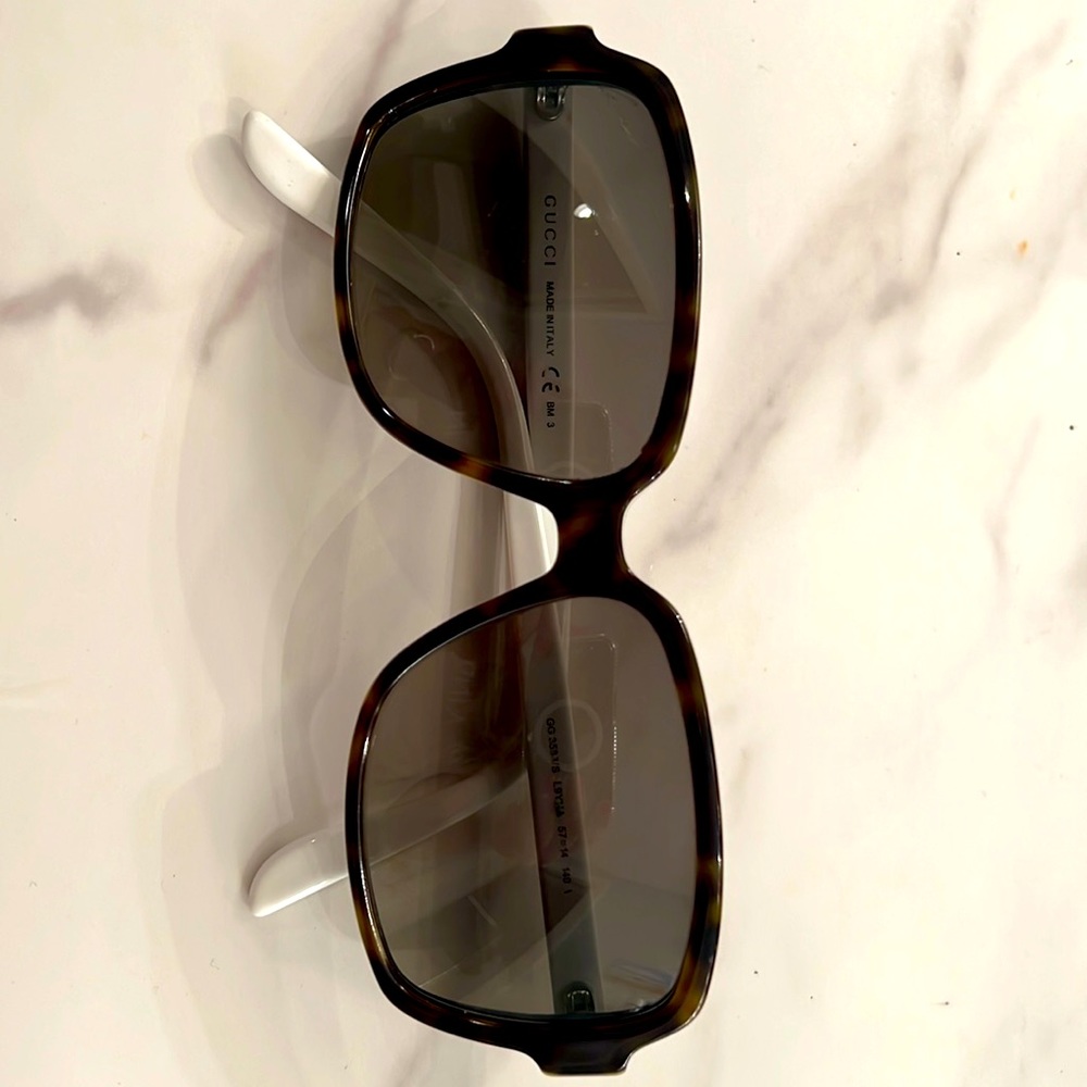 Gucci Sunglasses monogram